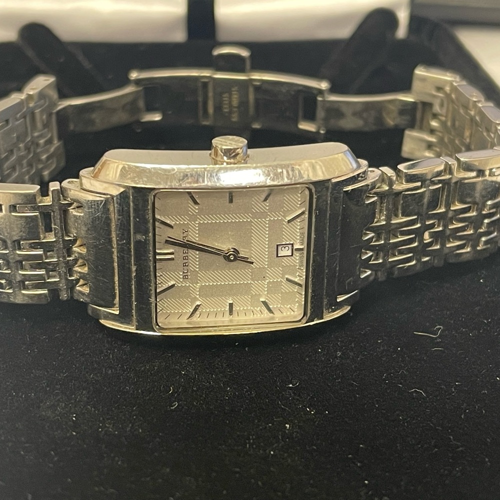 Solid Burberry tank watch